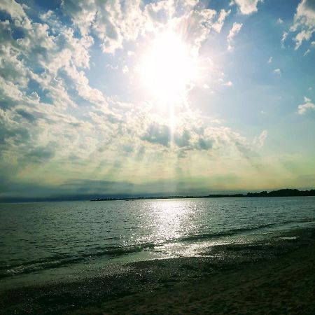 Ty Betahon - 200M De La Plage Ambon Eksteriør billede